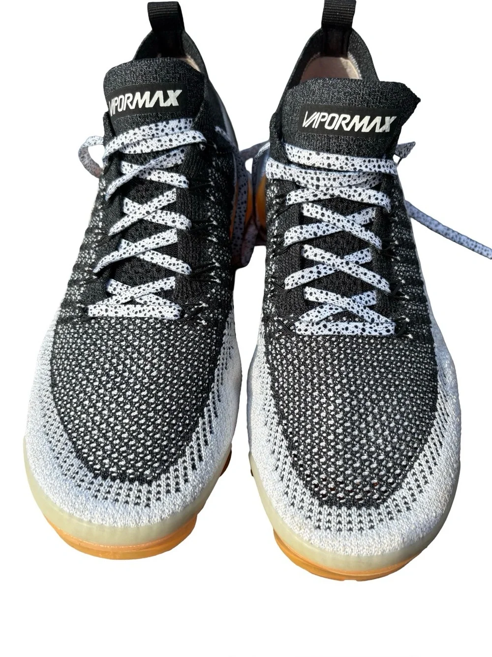 Nike Air VaporMax Flyknit 2 Safari Men’s 7.5 Multicolor Sneakers Mango Oreo